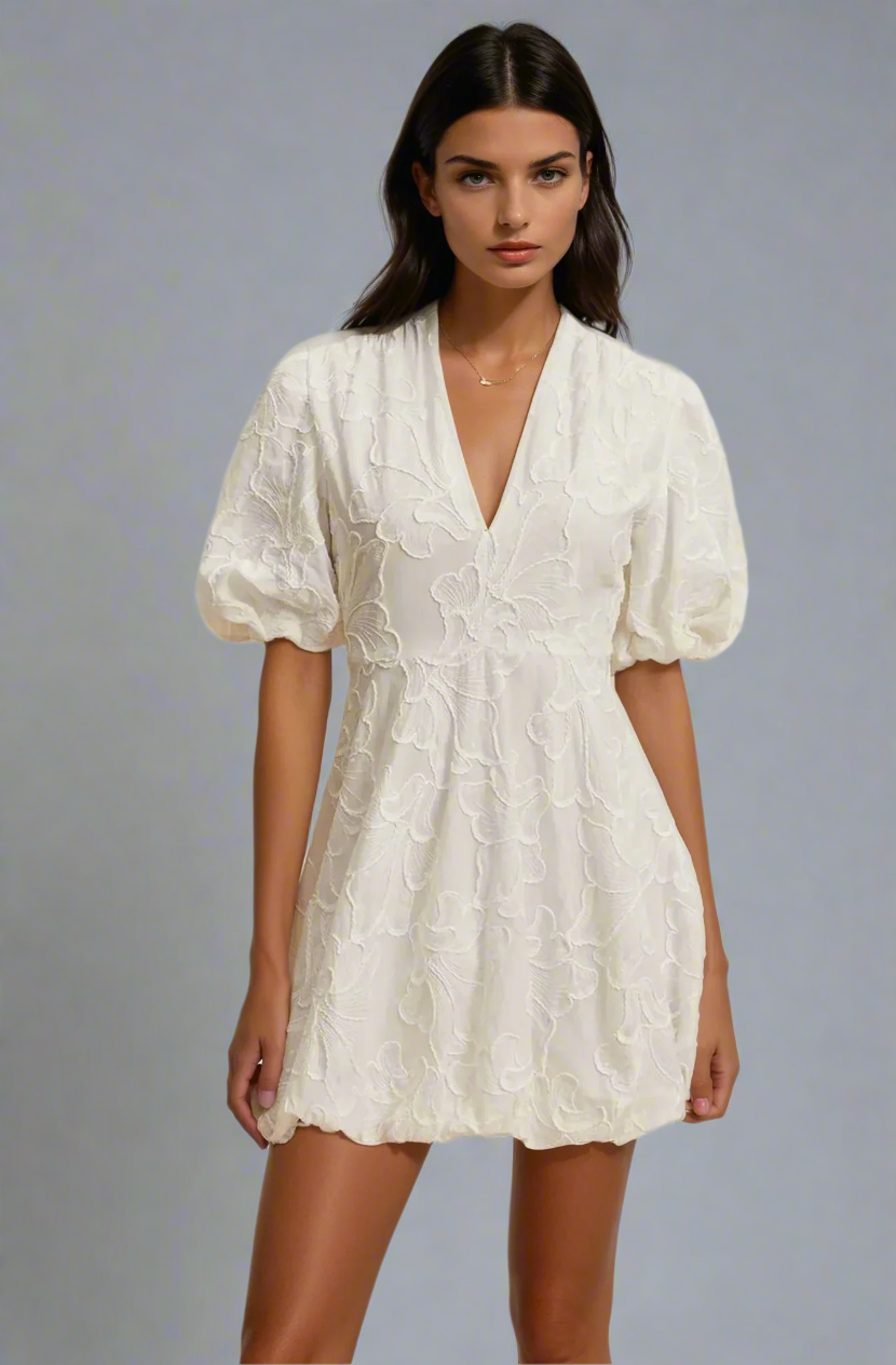 KYARA I TIMELESS WHITE DRESS KYARA I TIMELESS WHITE DRESS