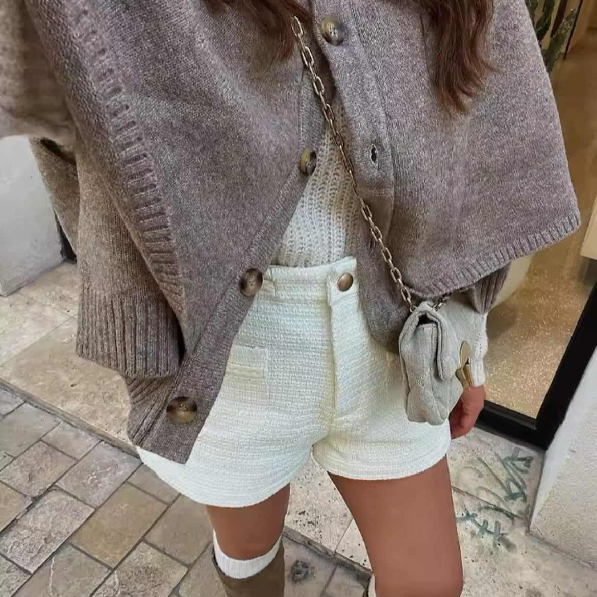 Noemi | Strickcape Mit Knopfleiste