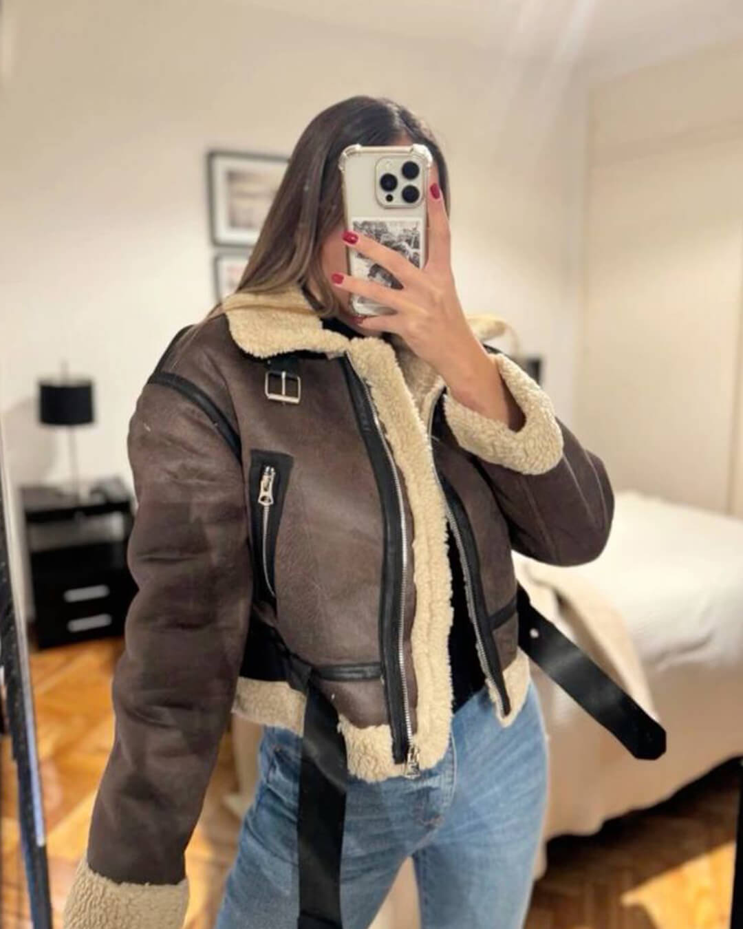 Damen Kurze Jacke mit Reißverschluss, Gürtel und Reverskragen