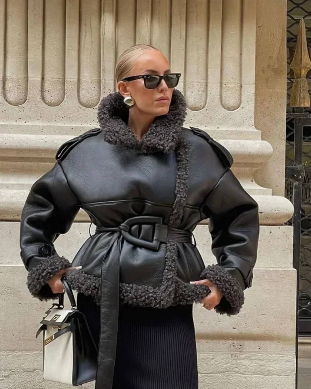 Damen Kurze Jacke mit Reverskragen und Gürtel