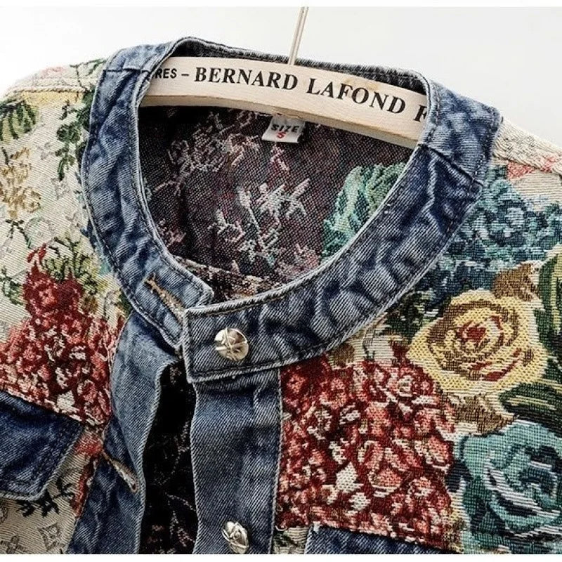 Elena Damen-Jacke mit Jacquard-Muster und Denim-Details
