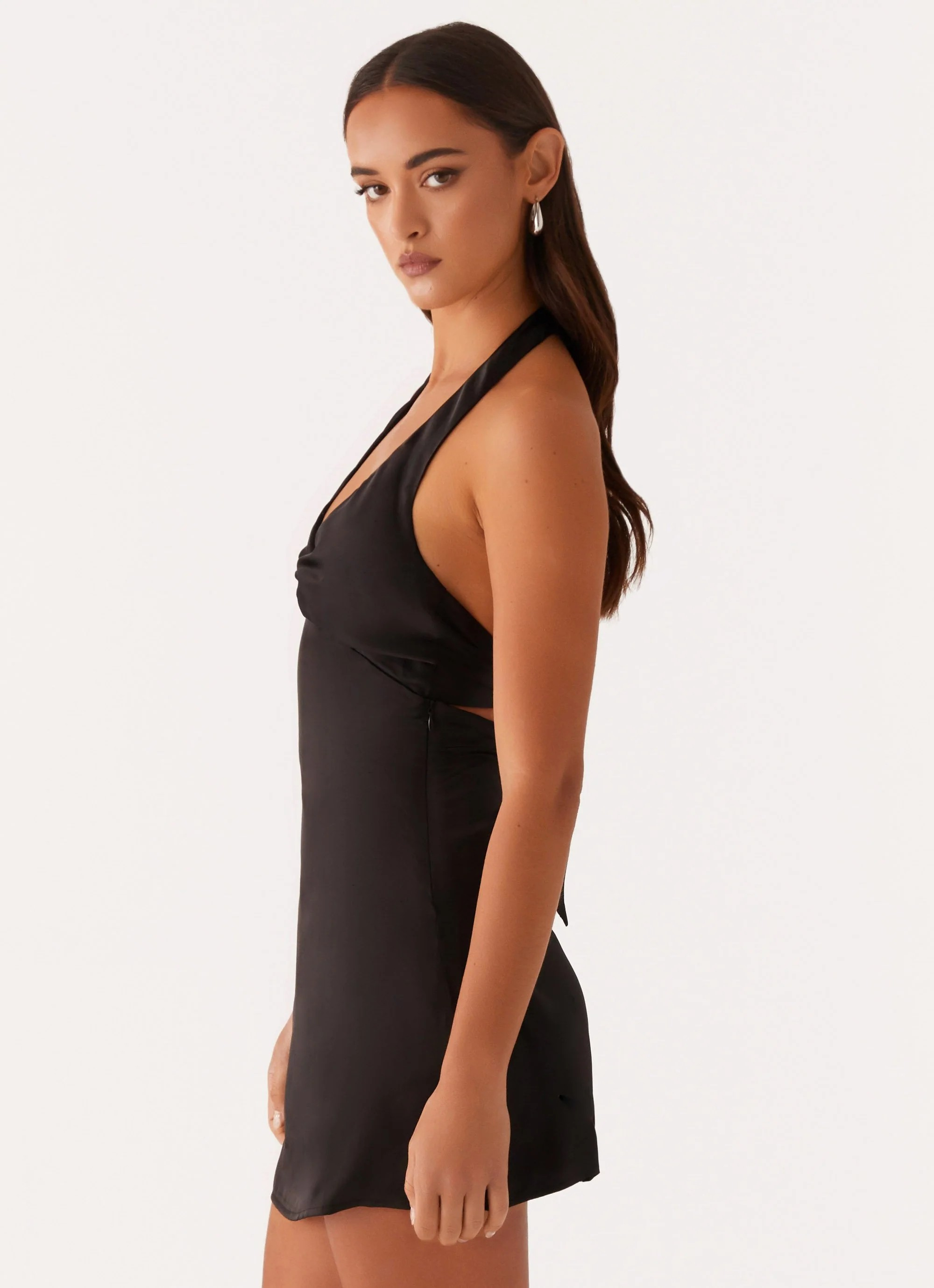 Elowen Damen Minikleid mit Neckholder