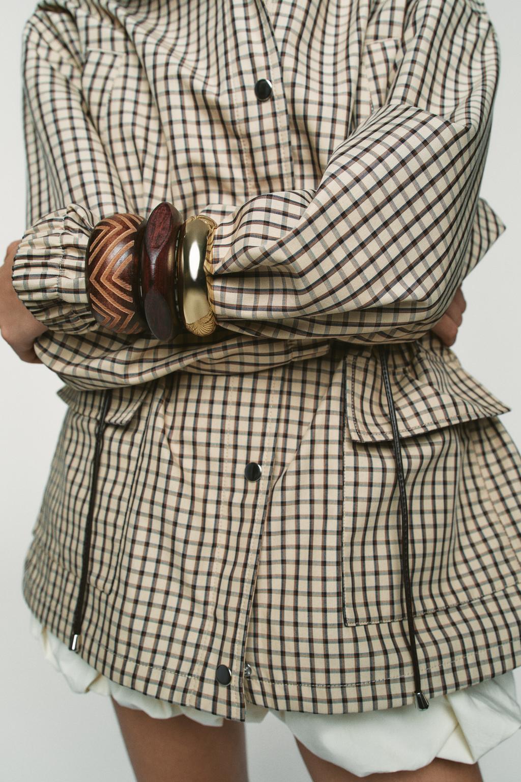 Elowira Damen Jacke mit Stehkragen und Knopfleiste