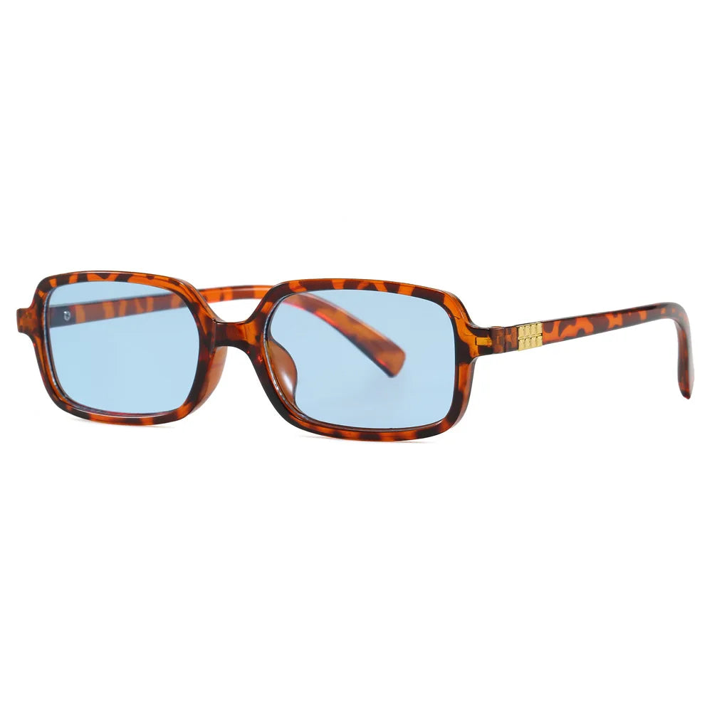 Nyxie Damen Sonnenbrille mit rechteckiger Fassung und getönten Gläsern