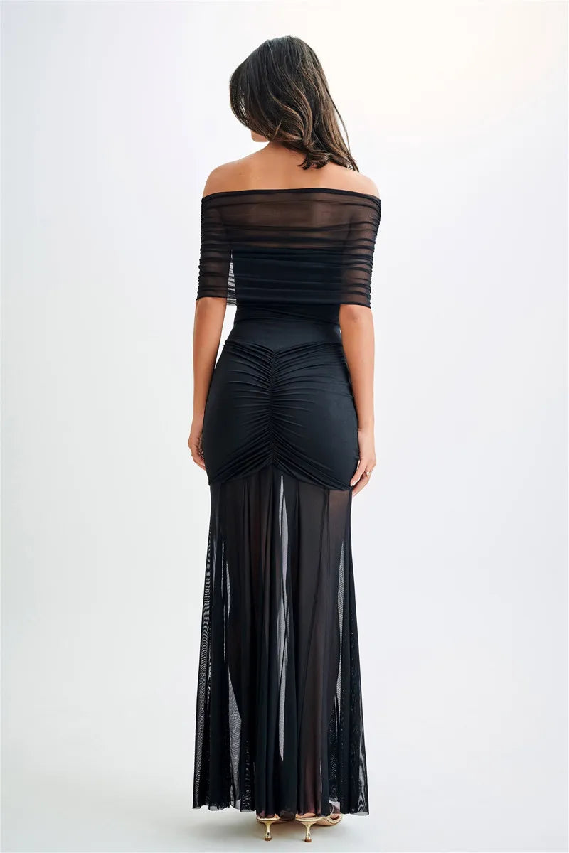 Sienna | Langes Tüllkleid mit Schulterfreiem Ausschnitt