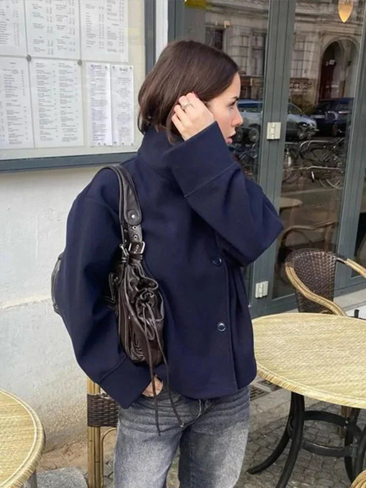 Olga | Kurze Damenjacke mit Stehkragen