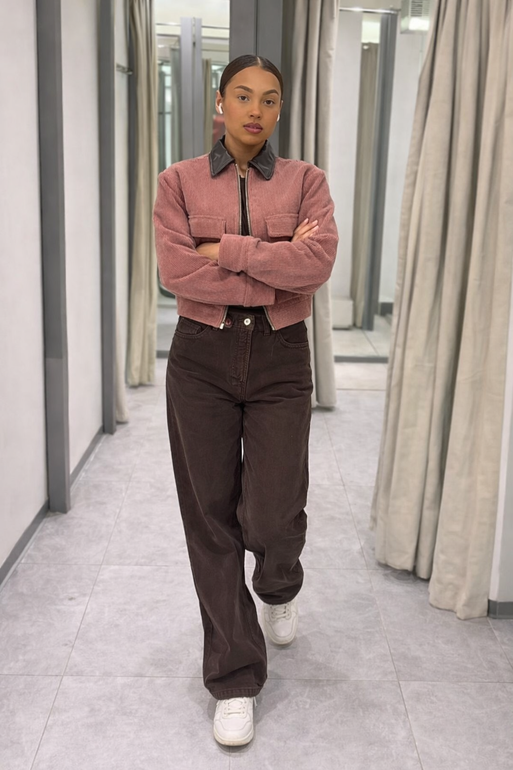 Seloria Damen Kurzjacke mit Reißverschluss und Umlegekragen