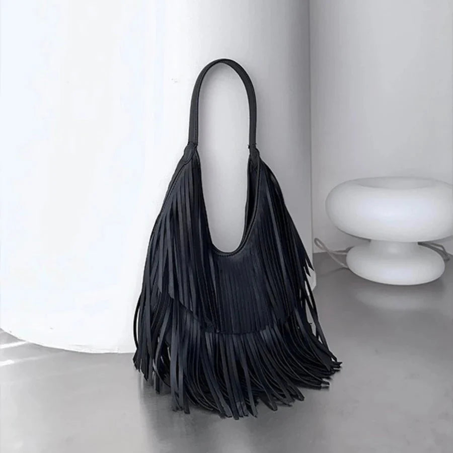 Zarela Hobo-Tasche mit Quasten