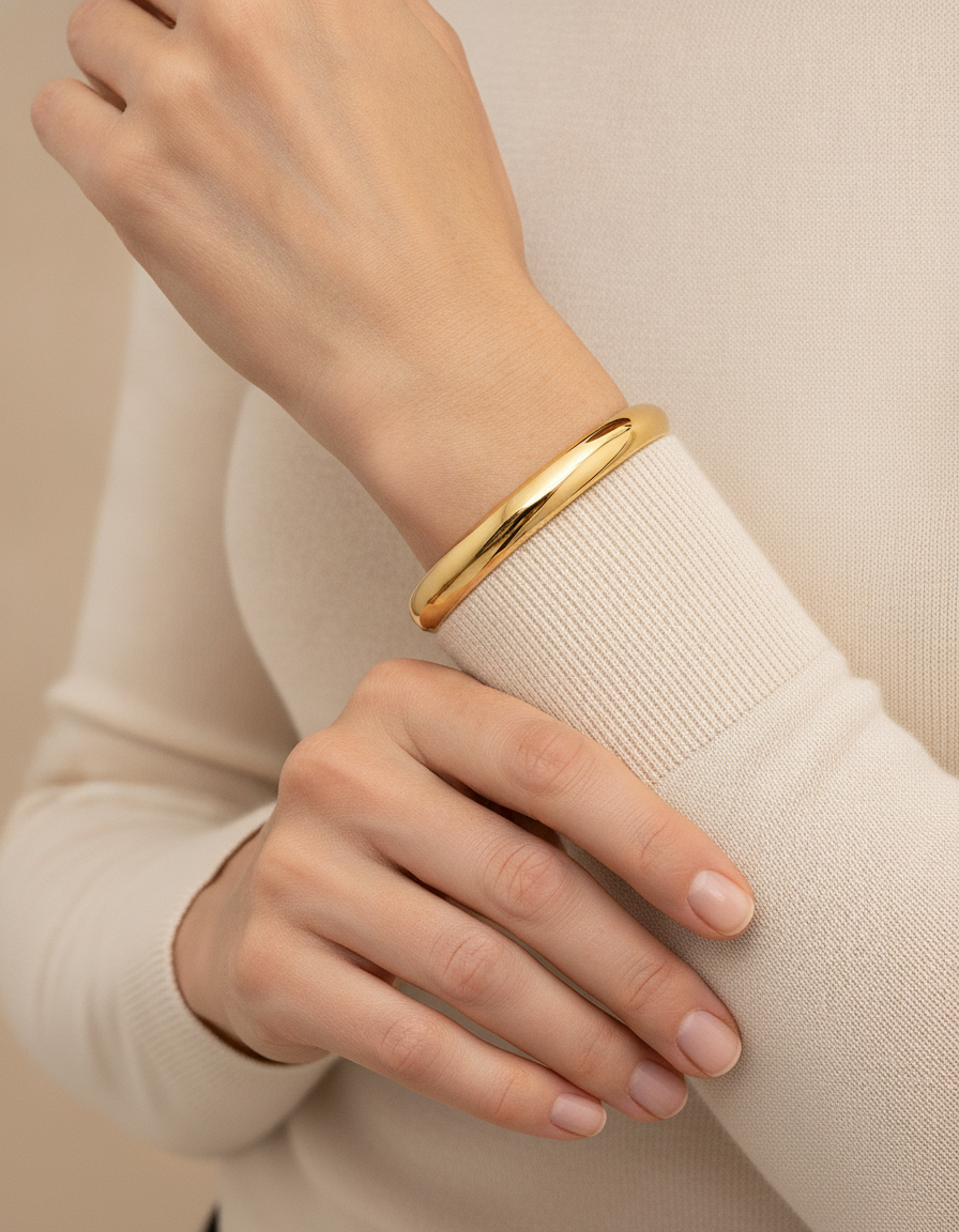 perisbox bracelet - lifestyle