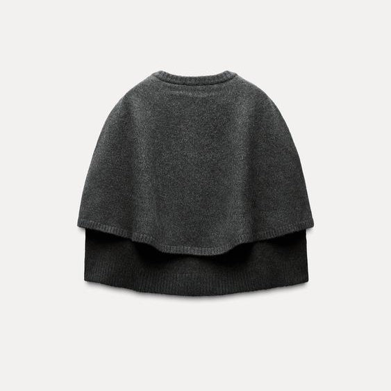 Noemi | Strickcape Mit Knopfleiste