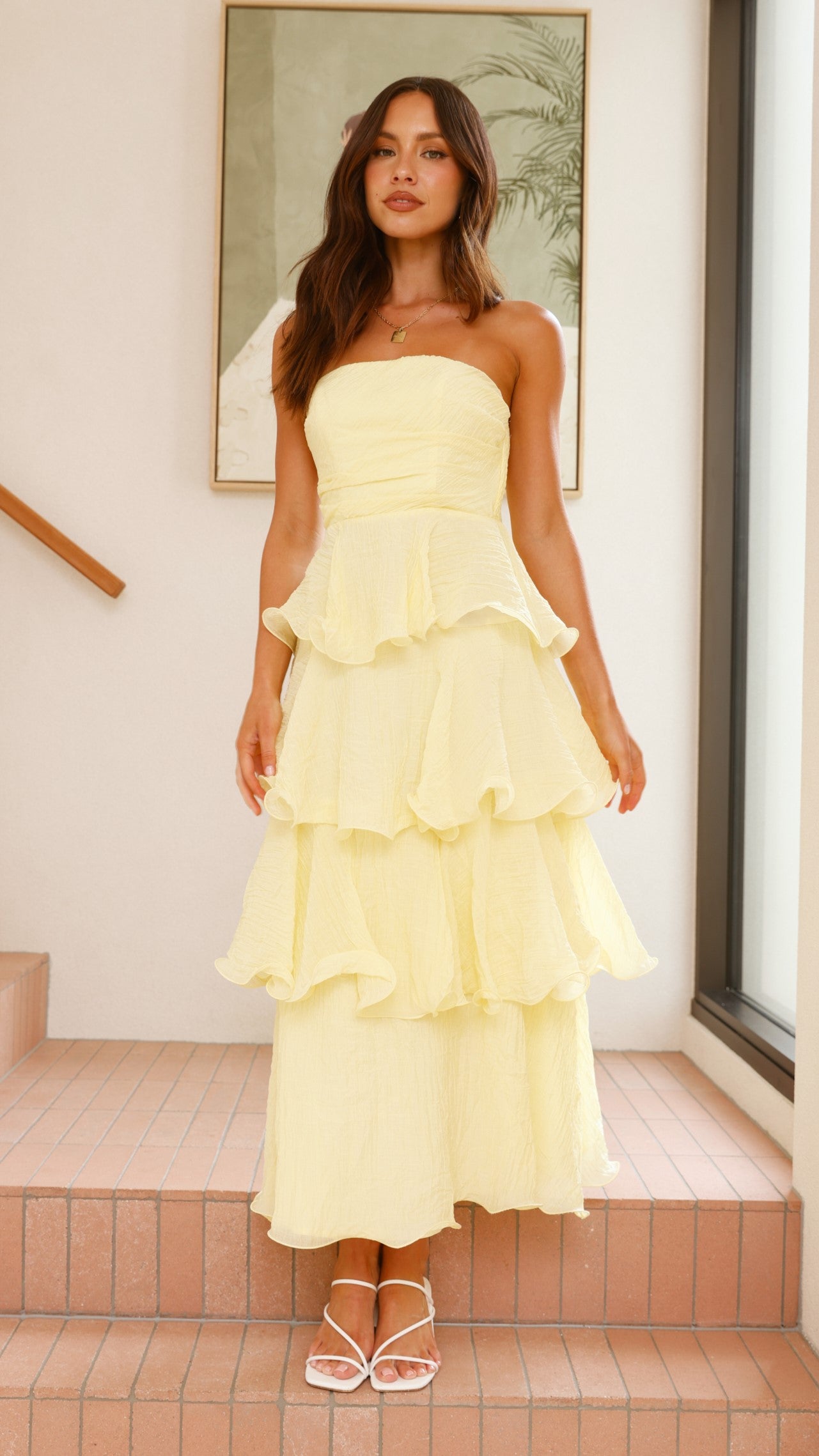 Claire | Schulterfreies Stufen-Maxikleid