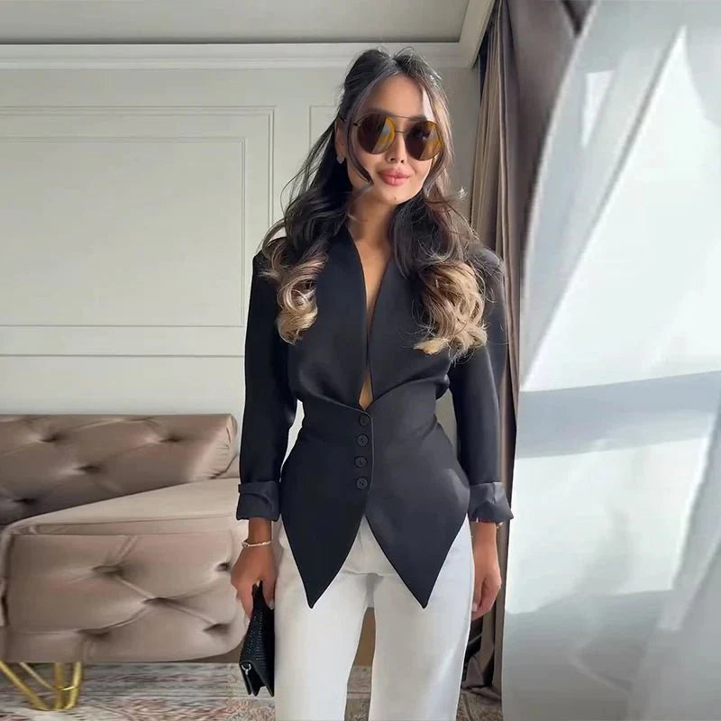 Averina blazer with structured shoulders