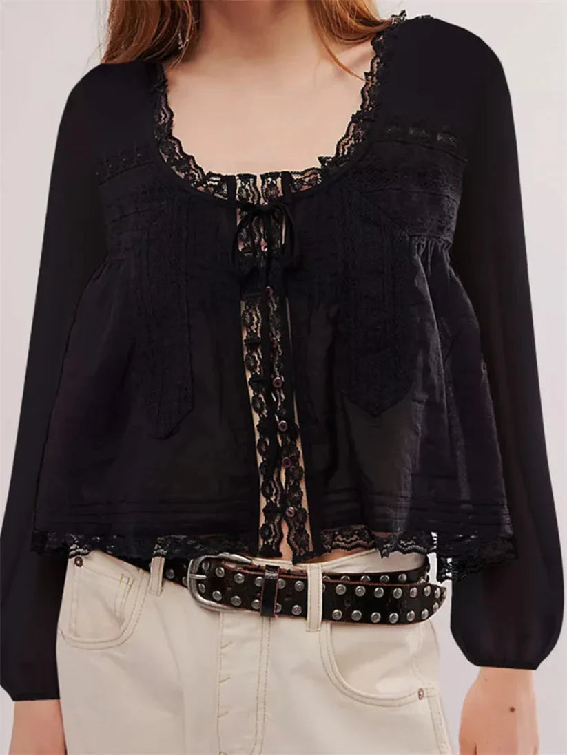 Calyra Damen Bluse mit Spitzenoptik und Bindeband vorne