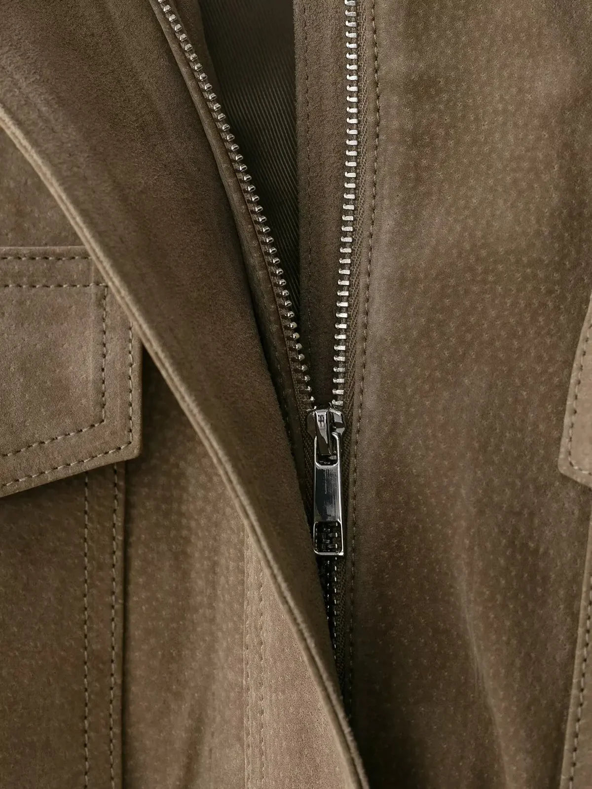 Calyra Damen Jacke mit Stehkragen und Frontreißverschluss