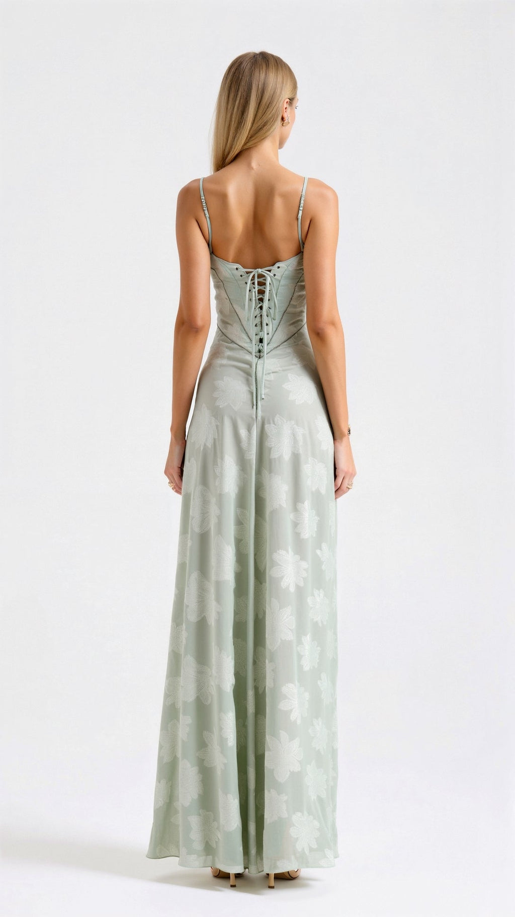 Alma | Long dress with lace-up back
