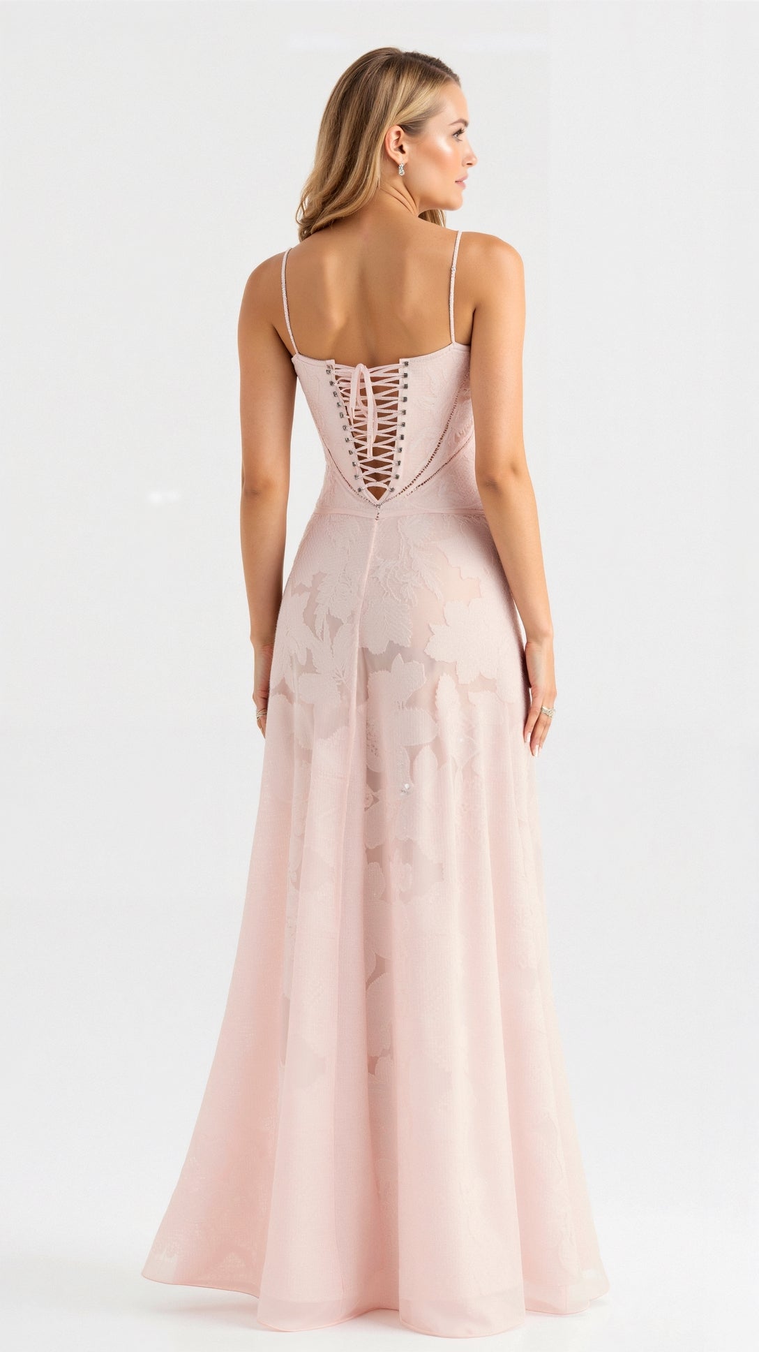 Alma | Long dress with lace-up back