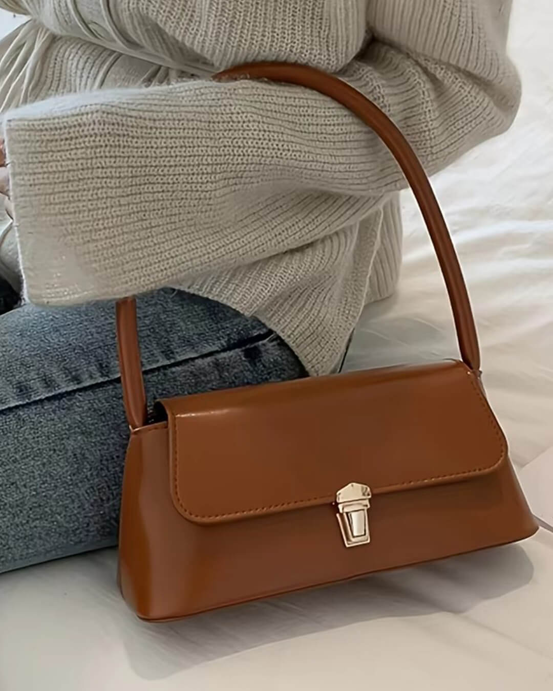 Moira Vintage Schultertasche mit Überschlagverschluss