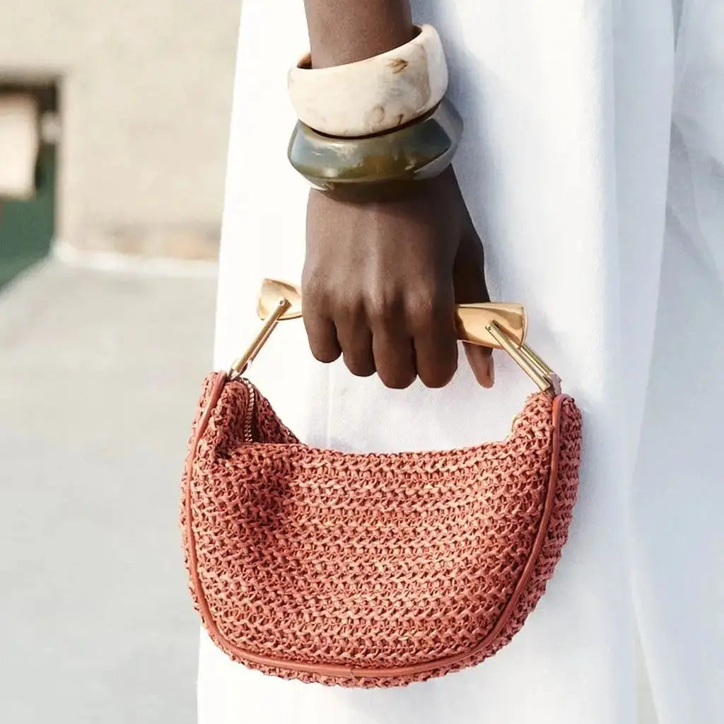 Nyx Damen Mini Tasche geflochten mit Metallgriff und Reißverschluss