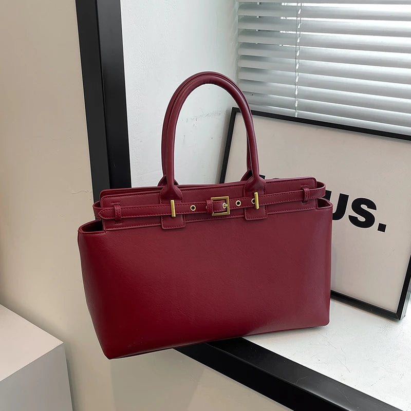 Women's Handbag in Casual Look