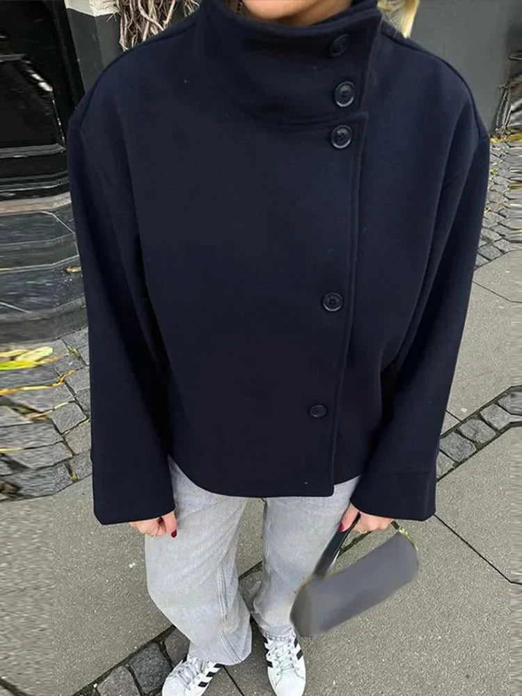 Olga | Kurze Damenjacke mit Stehkragen