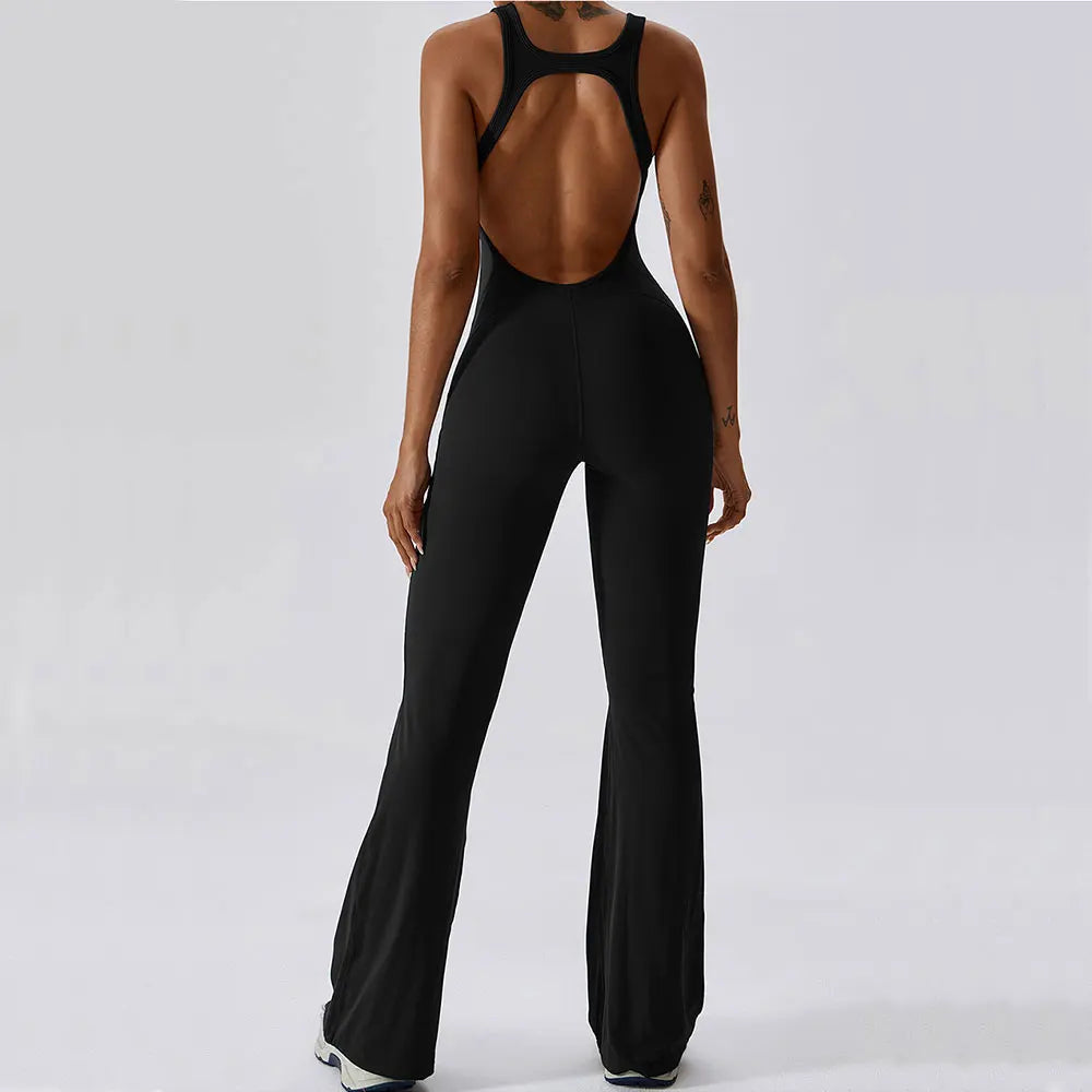 Alira | Yoga Einteiler Mit Figurbetontem Design & Flare-Bein