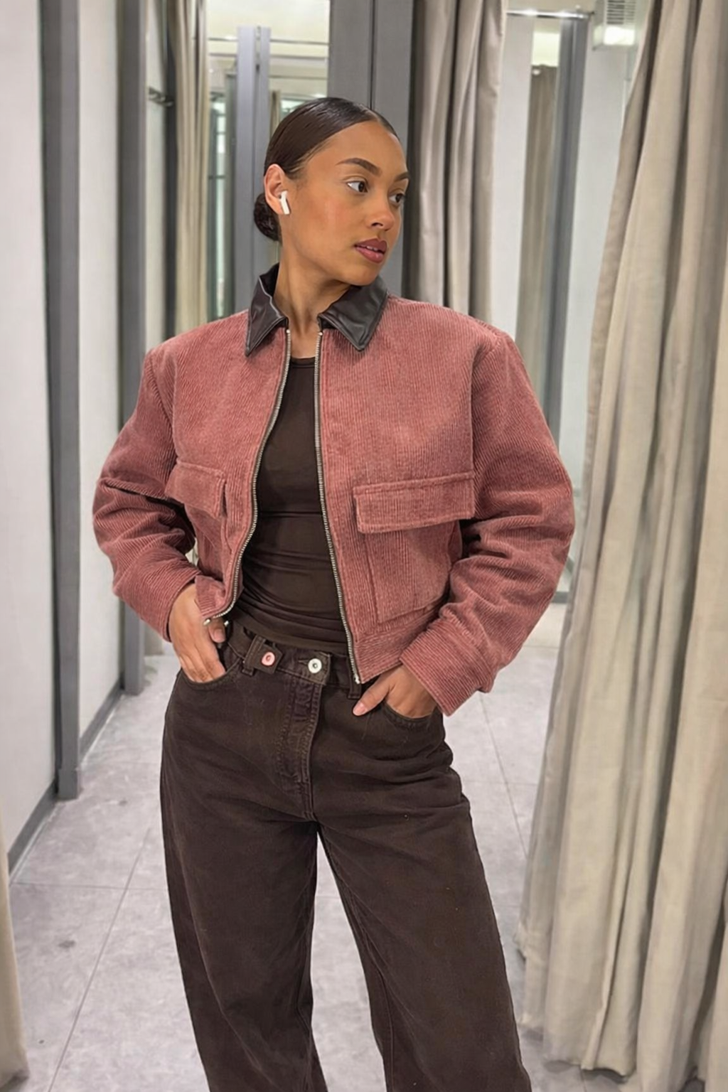 Seloria Damen Kurzjacke mit Reißverschluss und Umlegekragen