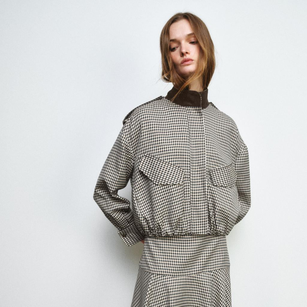 Taloria Damen Jacke mit Stehkragen und Knopfleiste