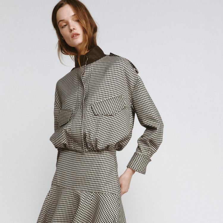 Taloria Damen Jacke mit Stehkragen und Knopfleiste