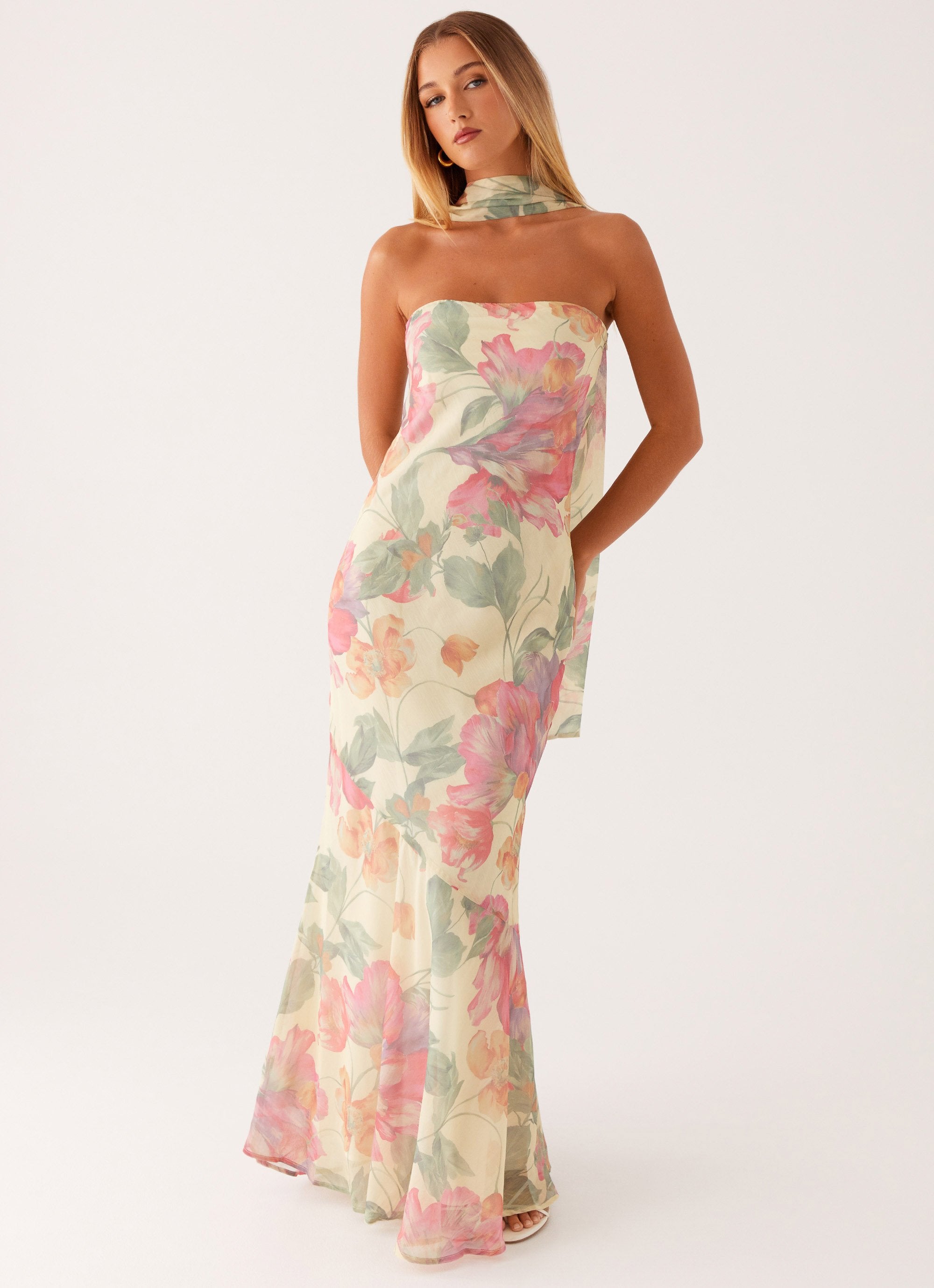 Milena | Langes Blumen-Kleid mit Rückenausschnitt