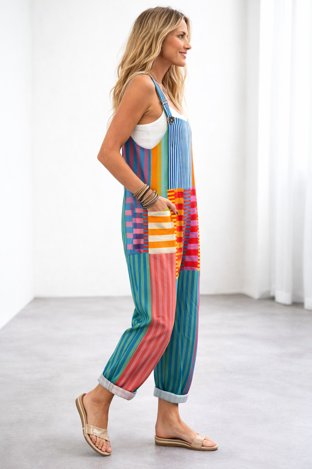 Velora | Damen Latz Jumpsuit mit Taschen