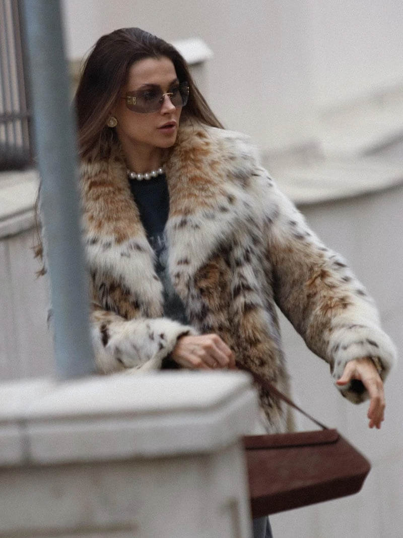 Anouk | Oversized faux fur jacket