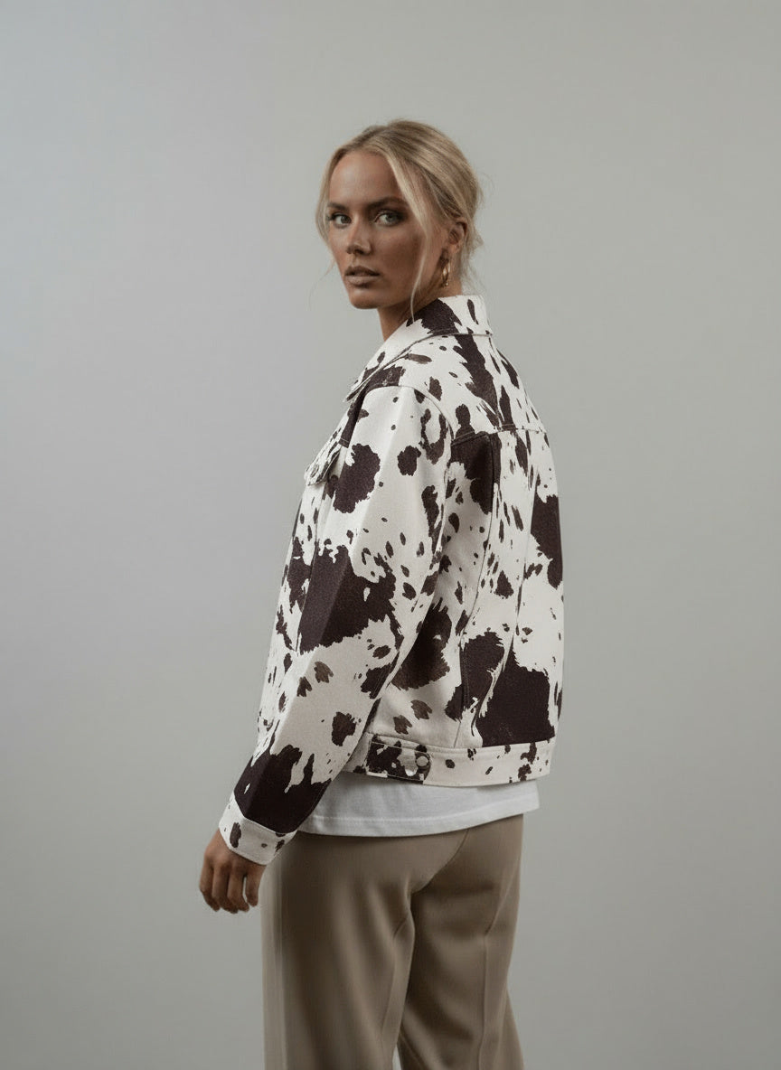 Aylin | Short jacket with cow print 