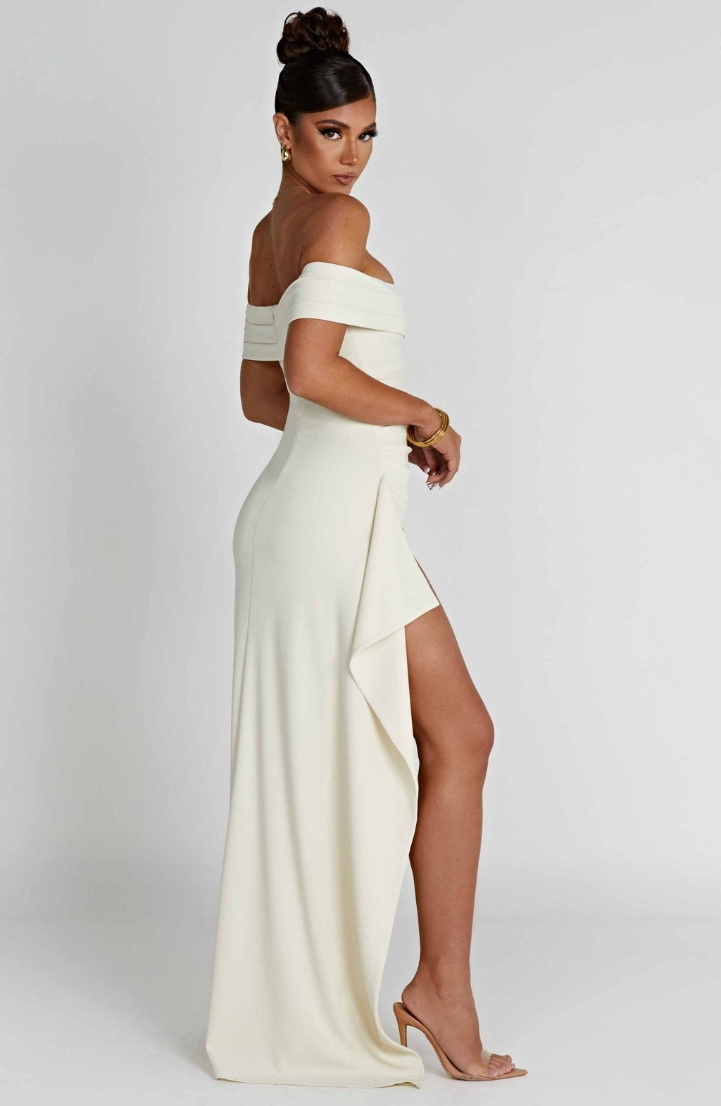 Alice | Long dress with slit, off-the-shoulder
