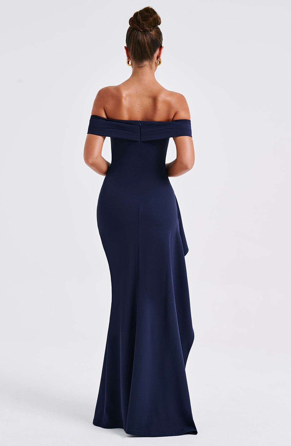 Alice | Long dress with slit, off-the-shoulder