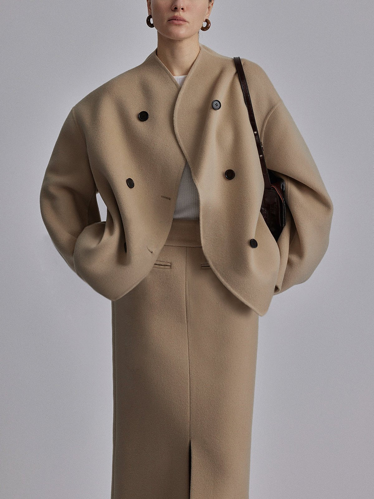 Mirea | Figurbetonte Übergangsjacke für Damen mit elegantem Schnitt
