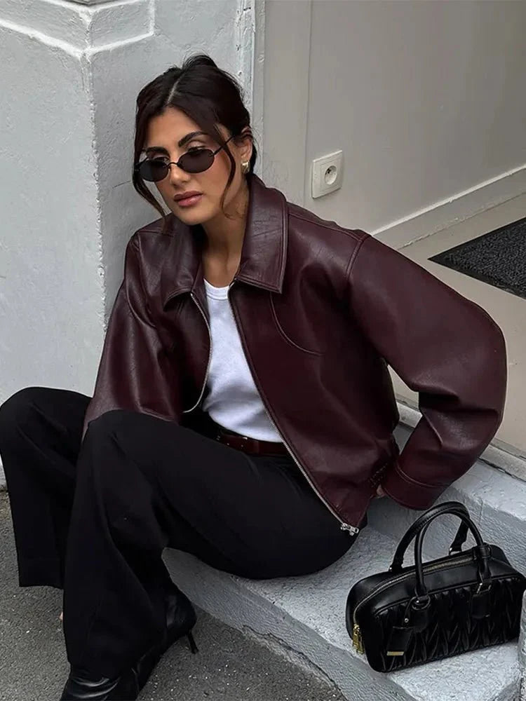 Fern | Kurze Vintage-Lederjacke für Damen in Burgunderrot
