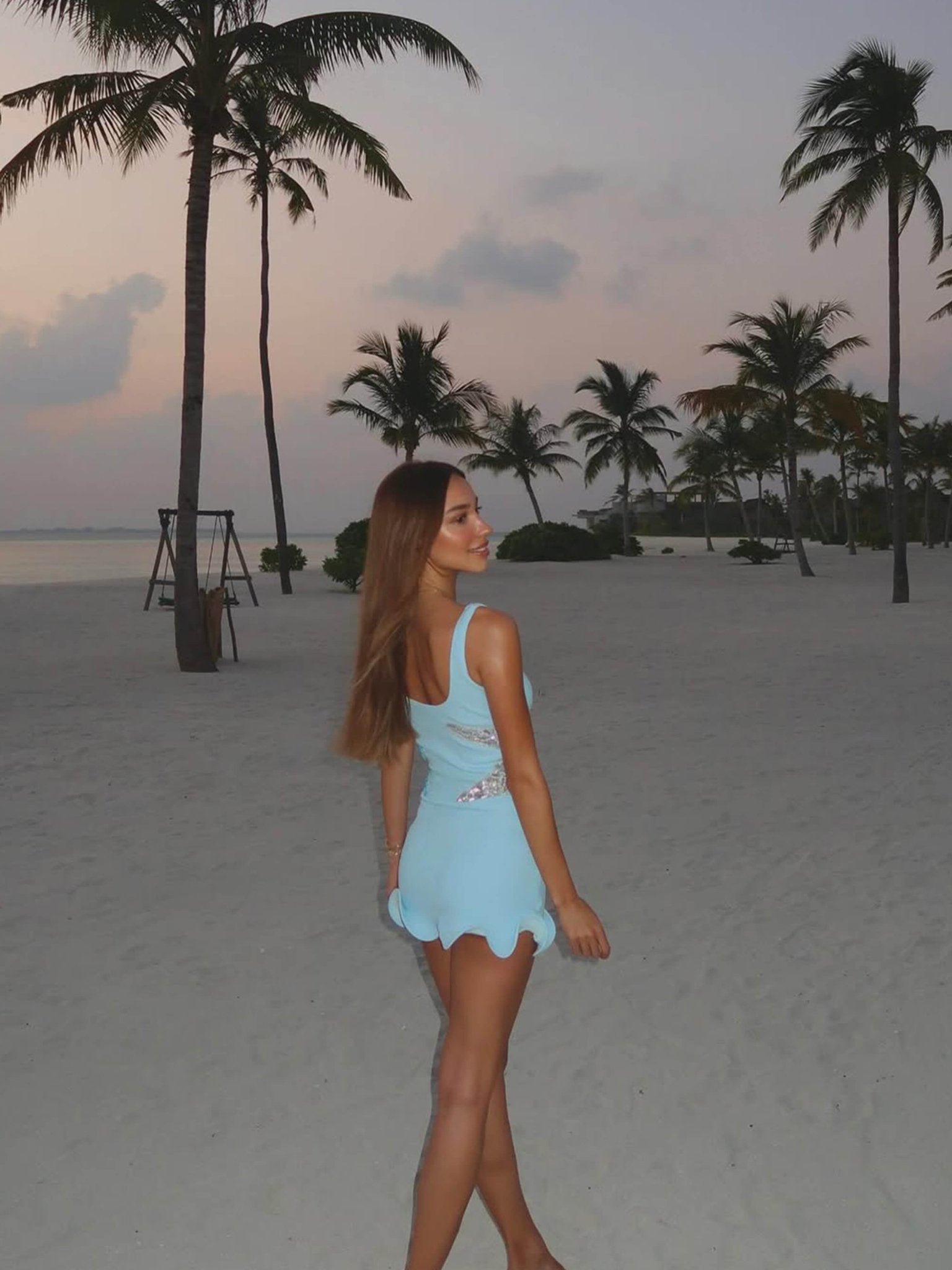 Astara | Mini dress with starfish embroidery